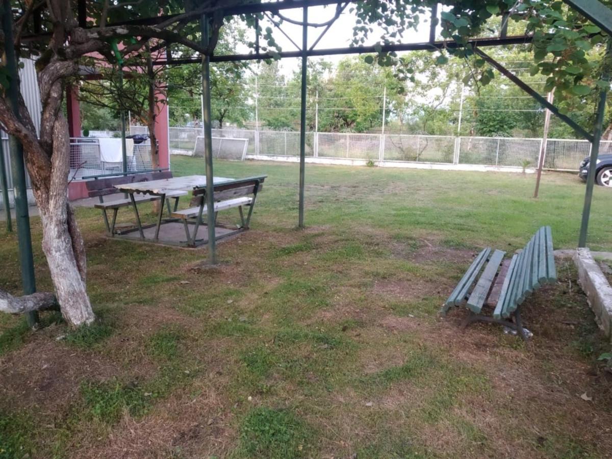 Kobuleti 4-Bedroom Apartment Kültér fotó