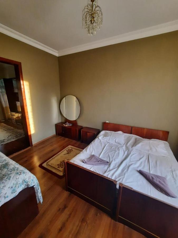 Kobuleti 4-Bedroom Apartment Kültér fotó